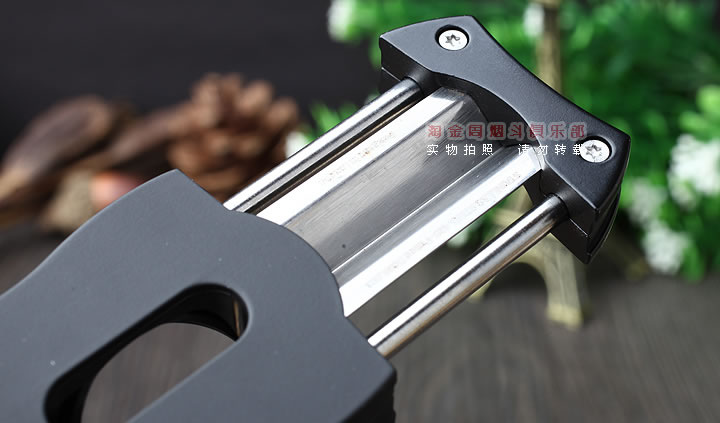 Colibri Cigar CutterֱѩѼV CU300T1-3